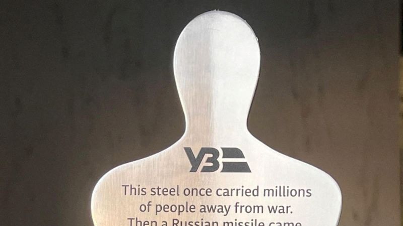 Sean Penn given ‘Oscar’ in Ukraine