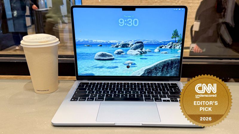 MacBook Air M5: tested review