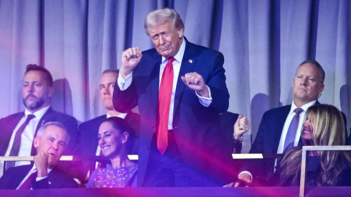 CNBC anchor shocked by US trade deficit drop from $136B to $29B — the lowest since 2009. Was Trump right about tariffs?