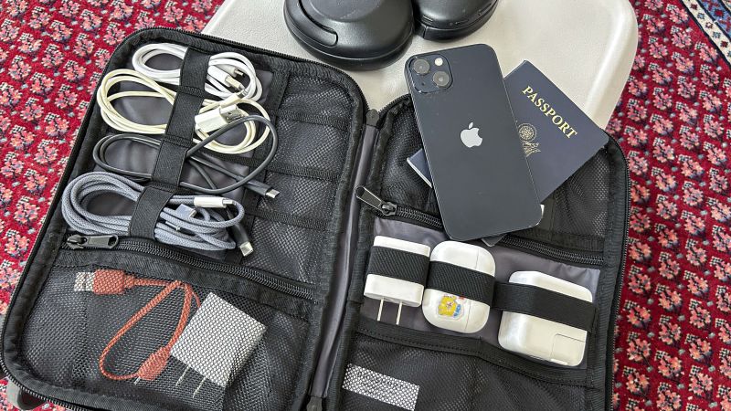 25 travel essentials under $25, per travel experts