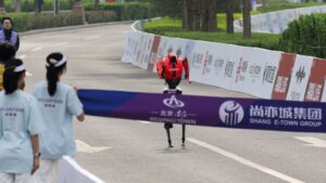 A Chinese android just ran a half-marathon faster than any human ever