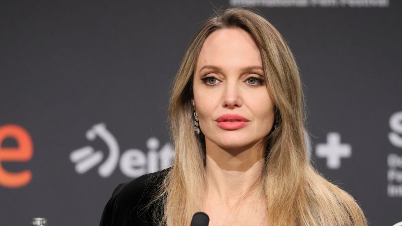 Angelina Jolie says she loves America but doesn’t recognize it right now