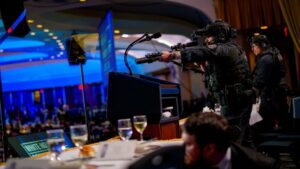 What polls show about Republicans, Democrats and violence