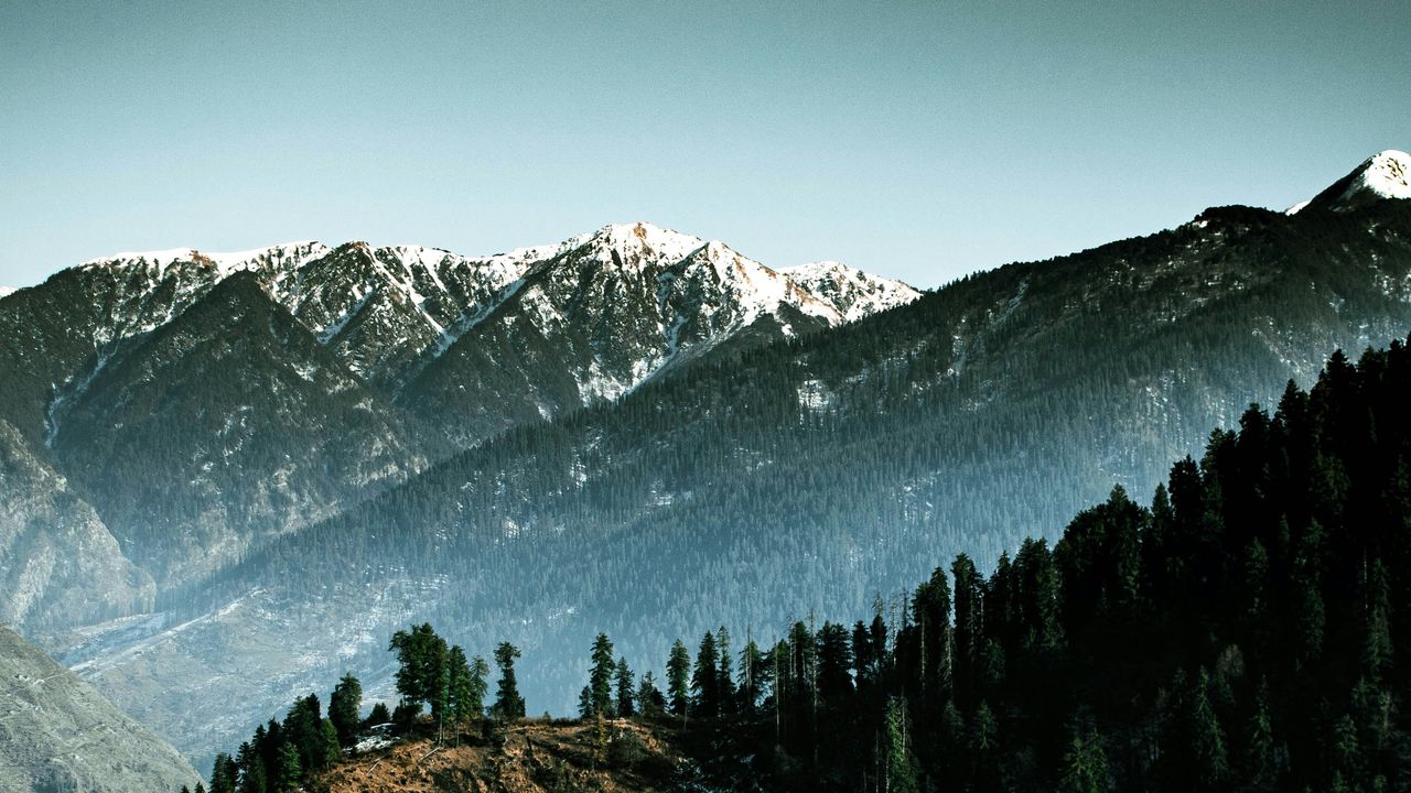 Escape the heat: Tirthan, for a Himalayan hiking adventure