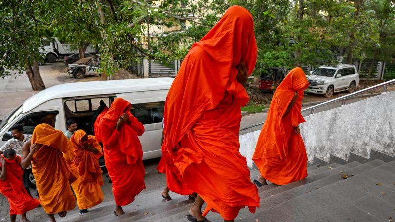 Sri Lanka arrests 22 Buddhist monks carrying over 110 kilos of cannabis at airport