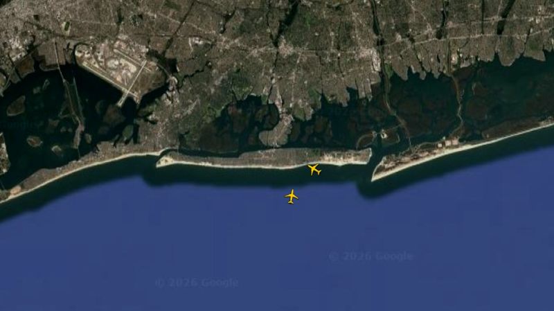 Pilots take evasive action as planes at JFK get dangerously close