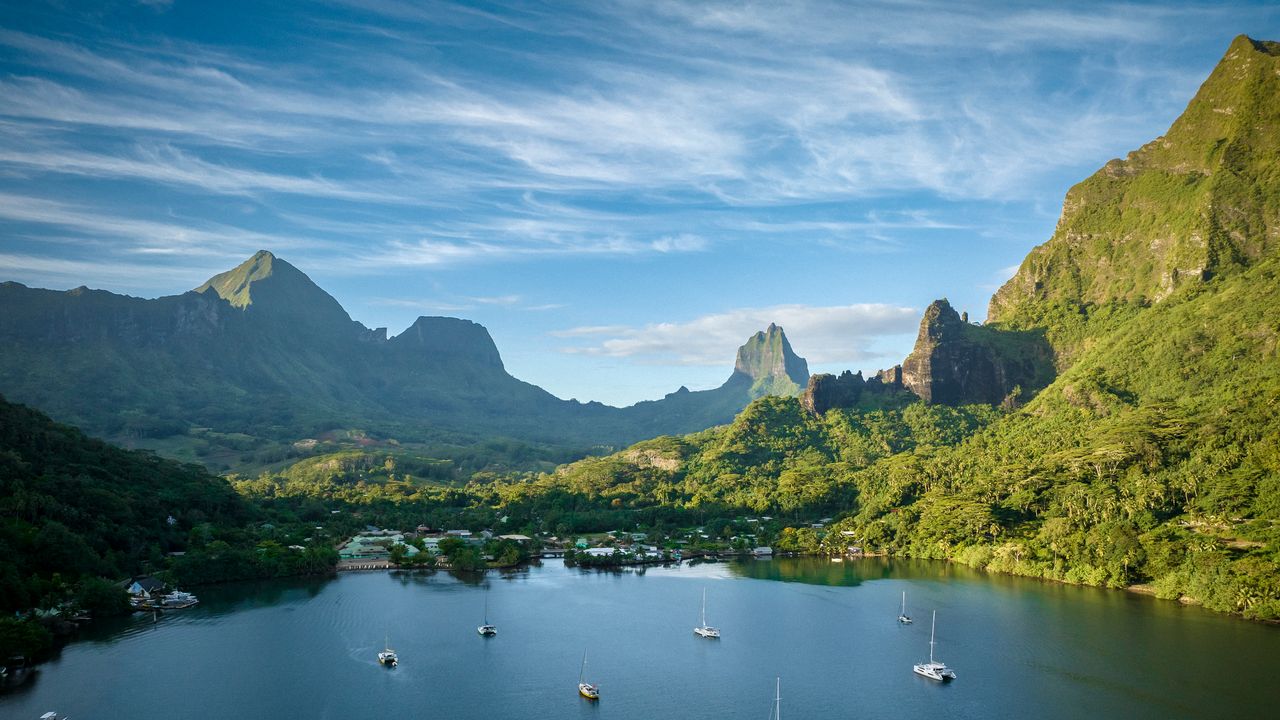 The 11 Best Tropical Vacation Spots in the World, From South Caicos to Trancoso