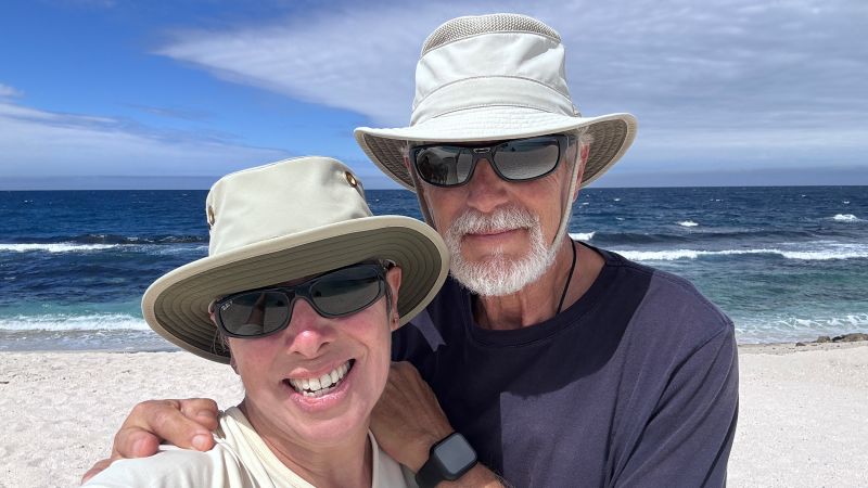 ‘It’s not just sunsets and cocktails:’ This US coupel sold their home in Colorado to live on a sailboat