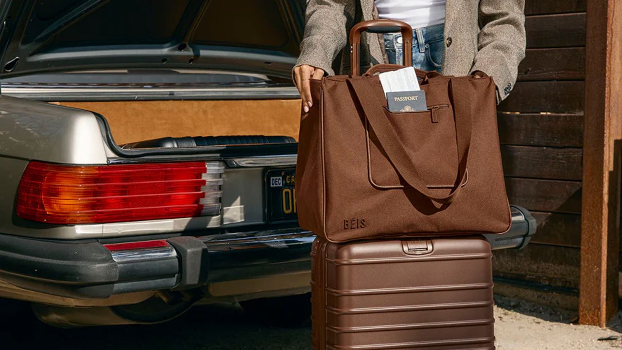 Béis Travel Discount Codes: 20% Off Sets | Condé Nast Traveler