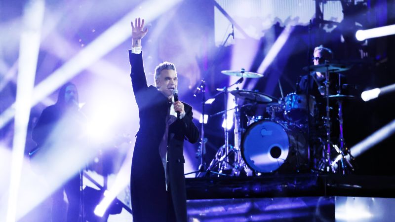 Robbie Williams says he was diagnosed with scurvy earlier this year