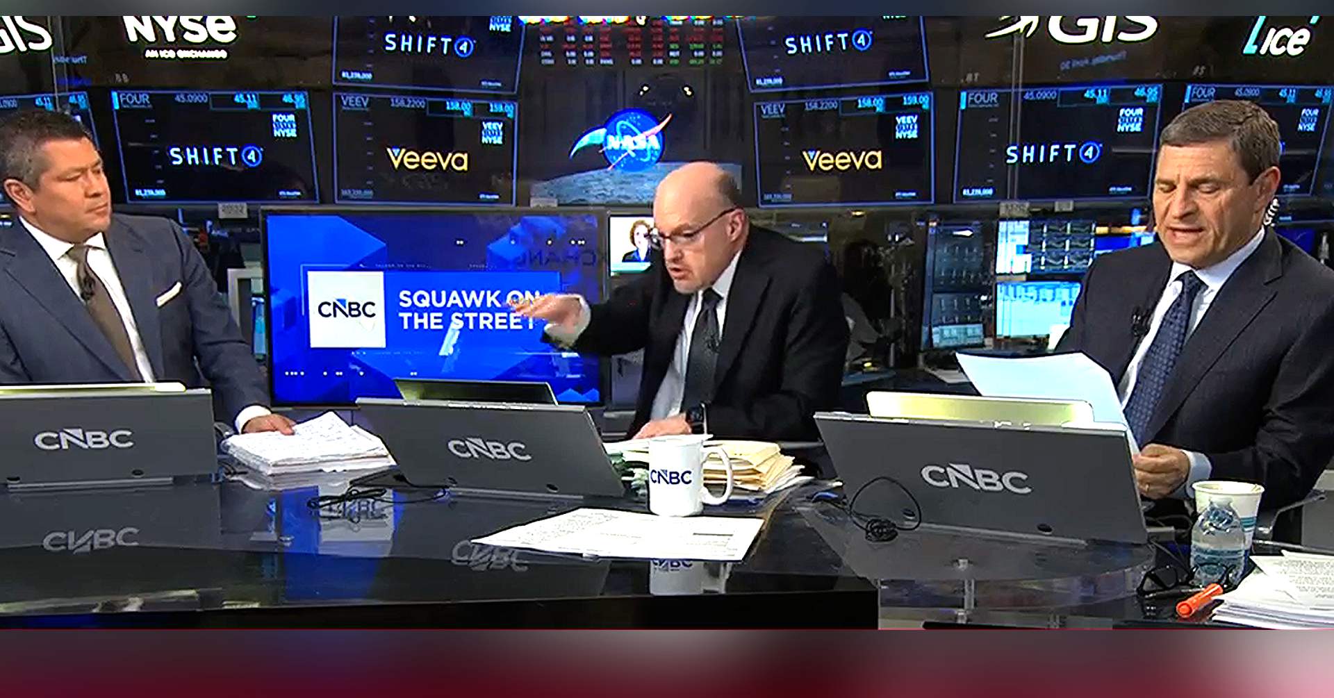 CNBC's Jim Cramer Rips Trump Amid New PCE Inflation Report