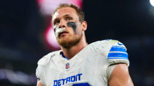 Lions sign LB Jack Campbell to four-year extension