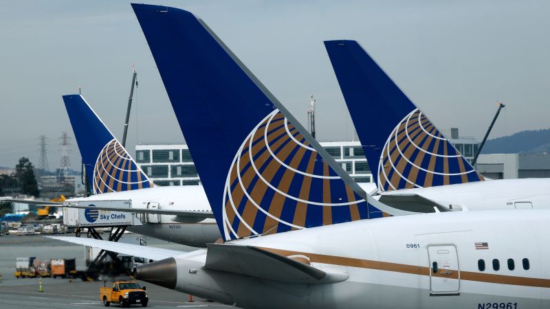 United flight diverted to Wisconsin after passenger’s ‘multiple attempts’ to breach cockpit, crew member says