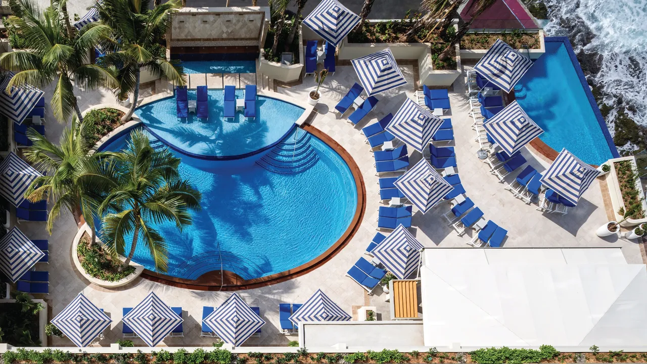 13 Best Hotels in San Juan for Beach Days, Five-Star Dining, and Glitzy Pool Scenes