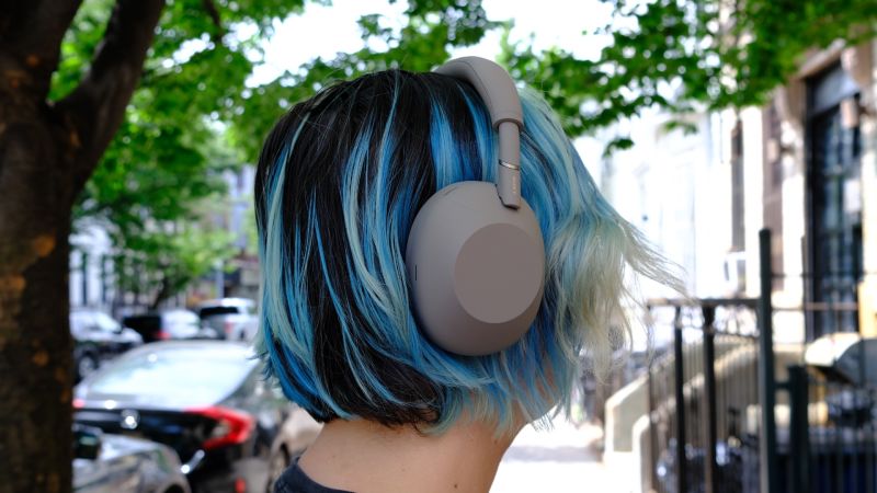 The best sales to shop this weekend: Sony, Twelve South, Wayfair and more