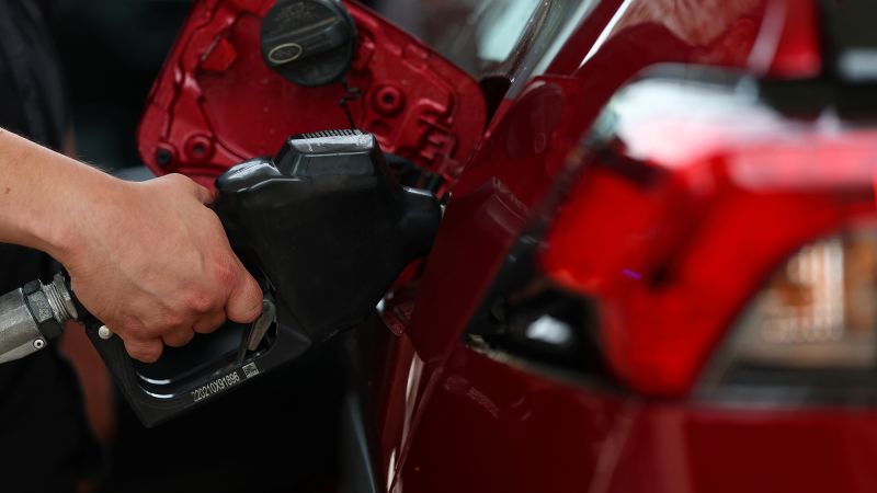 US inflation tops 4% for first time in three years as oil prices jump