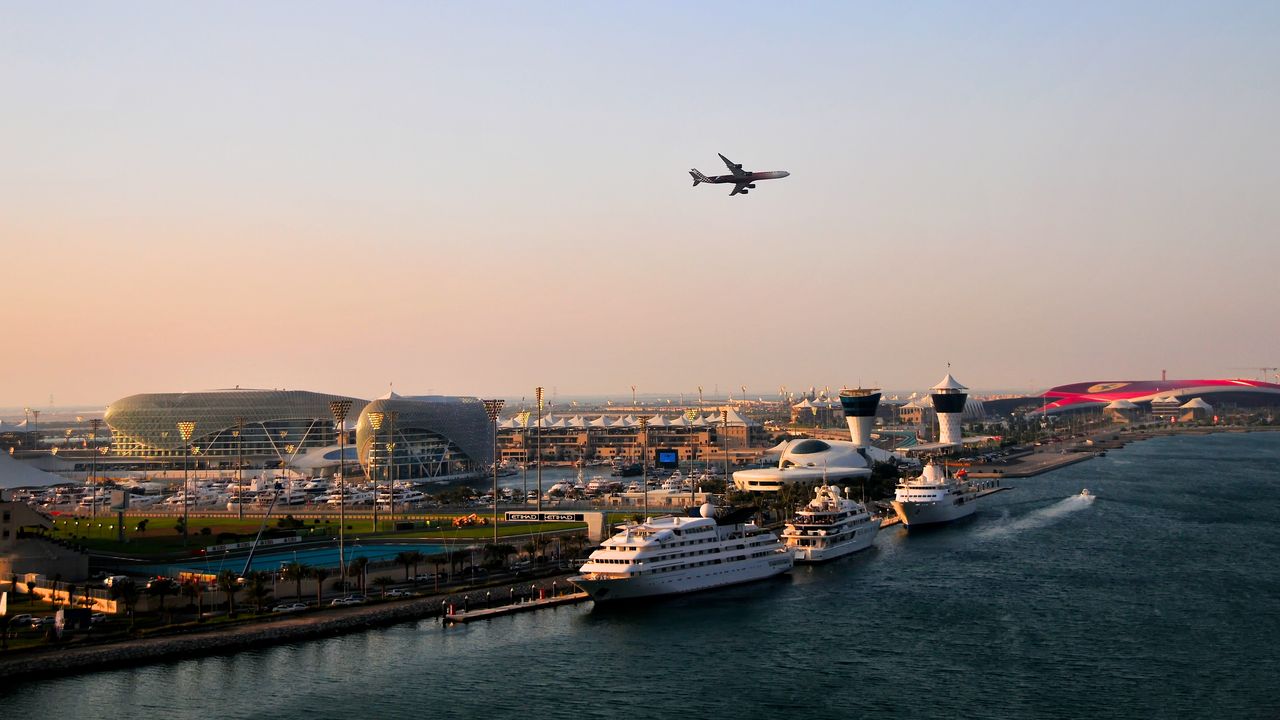 Emirates Launches World's First Insurance Package for Travelers to Dubai