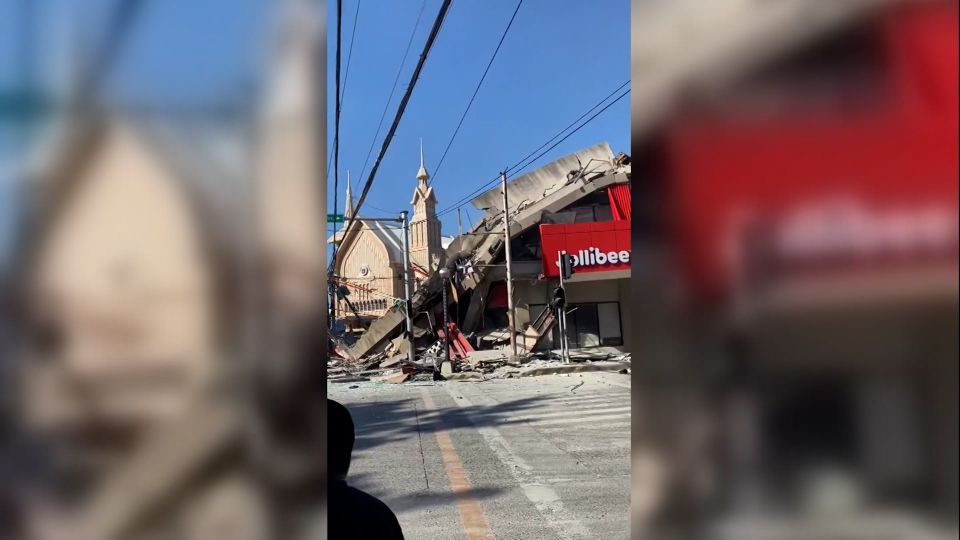 7.8 magnitude earthquake hits southern Philippines, tsunami warnings issued regionally