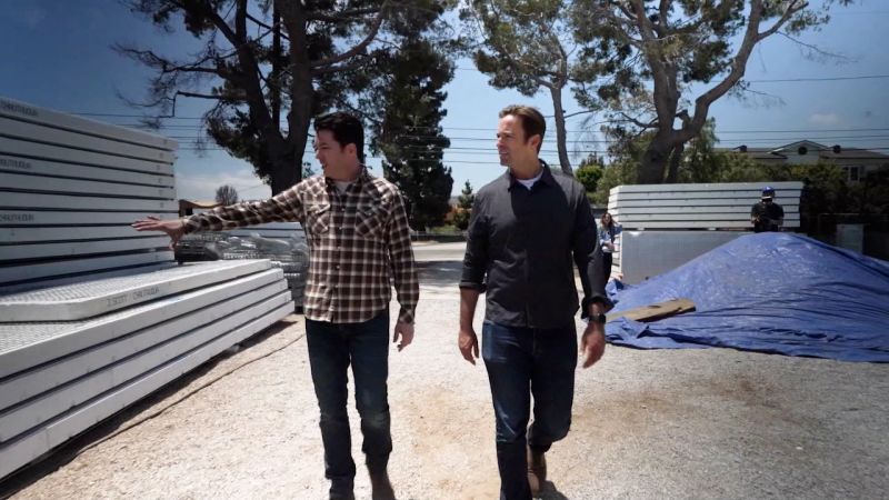 Celebrity contractor using new tech to help Palisades rebuild - CNN