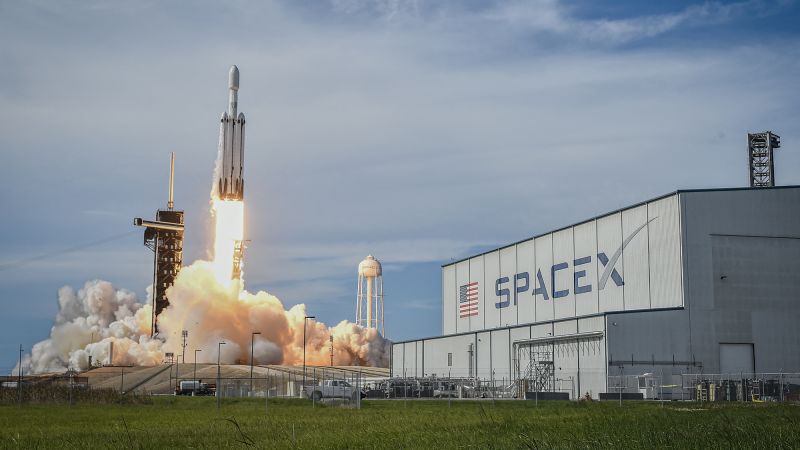 SpaceX sets the stage for a record $75 billion IPO