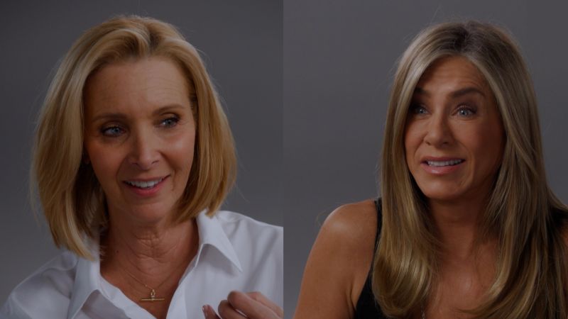 ‘They were nervous!’: Jennifer Aniston and Lisa Kudrow talk about the movie star cameos on ‘Friends’ - CNN