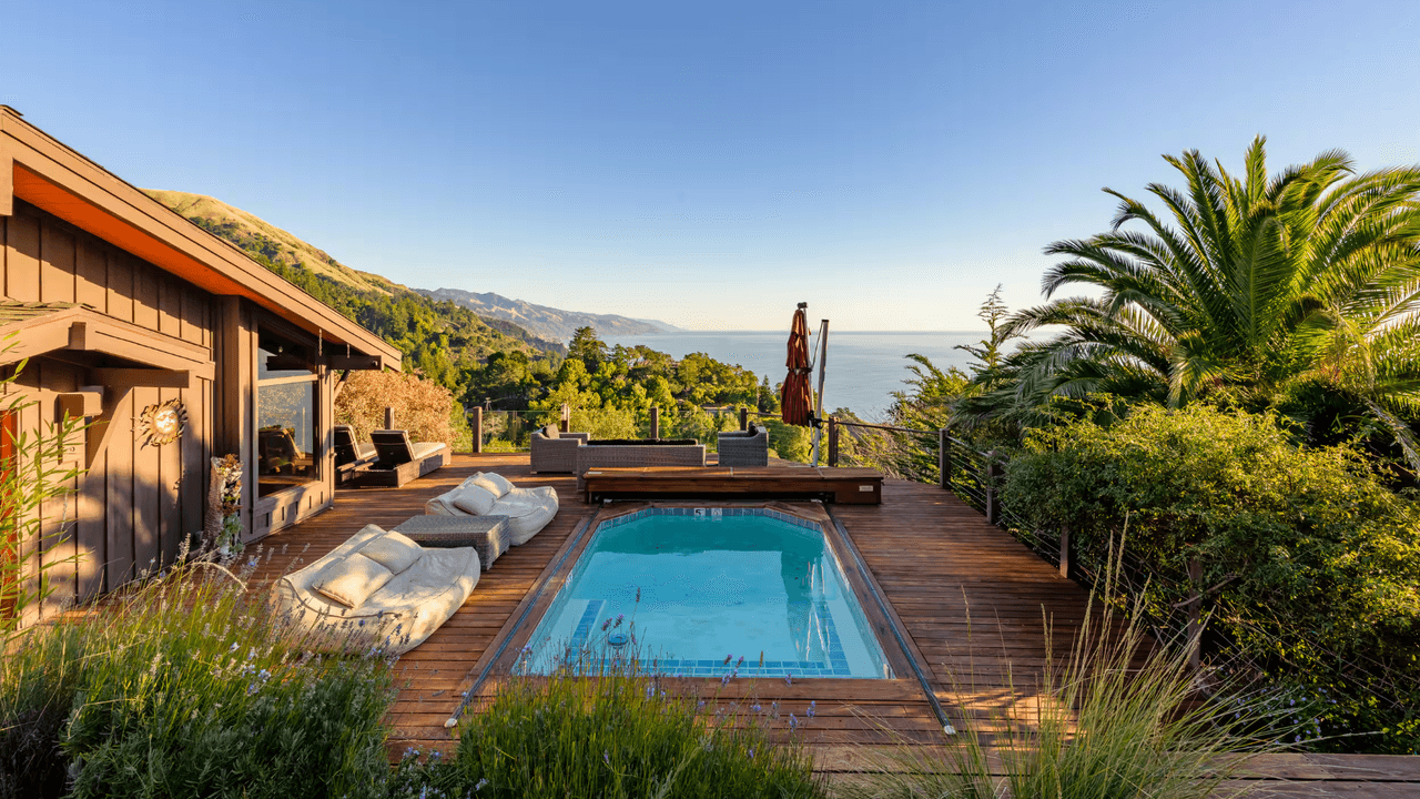 The Best Airbnbs Near California's Majestic Big Sur