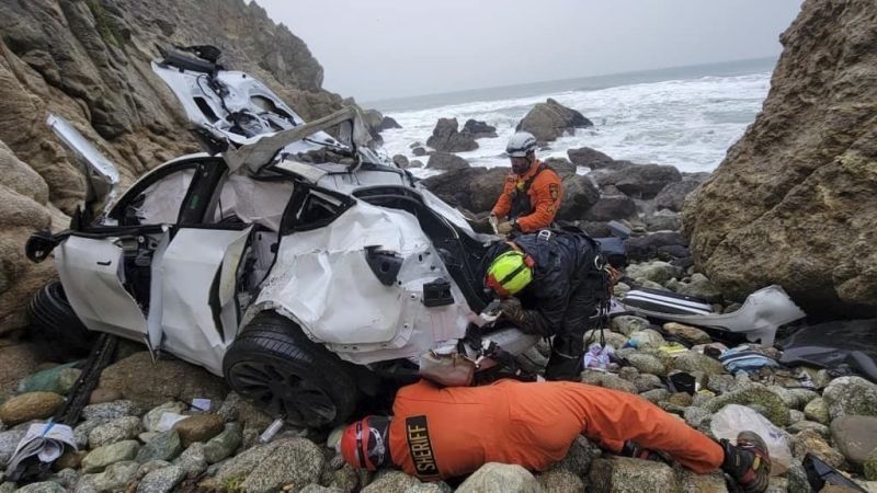 Charges dropped against California doctor who drove Tesla carrying family off cliff