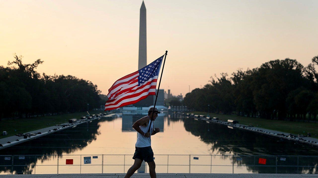 Doug Burgum claims vandals cut Lincoln Memorial Reflecting Pool liner