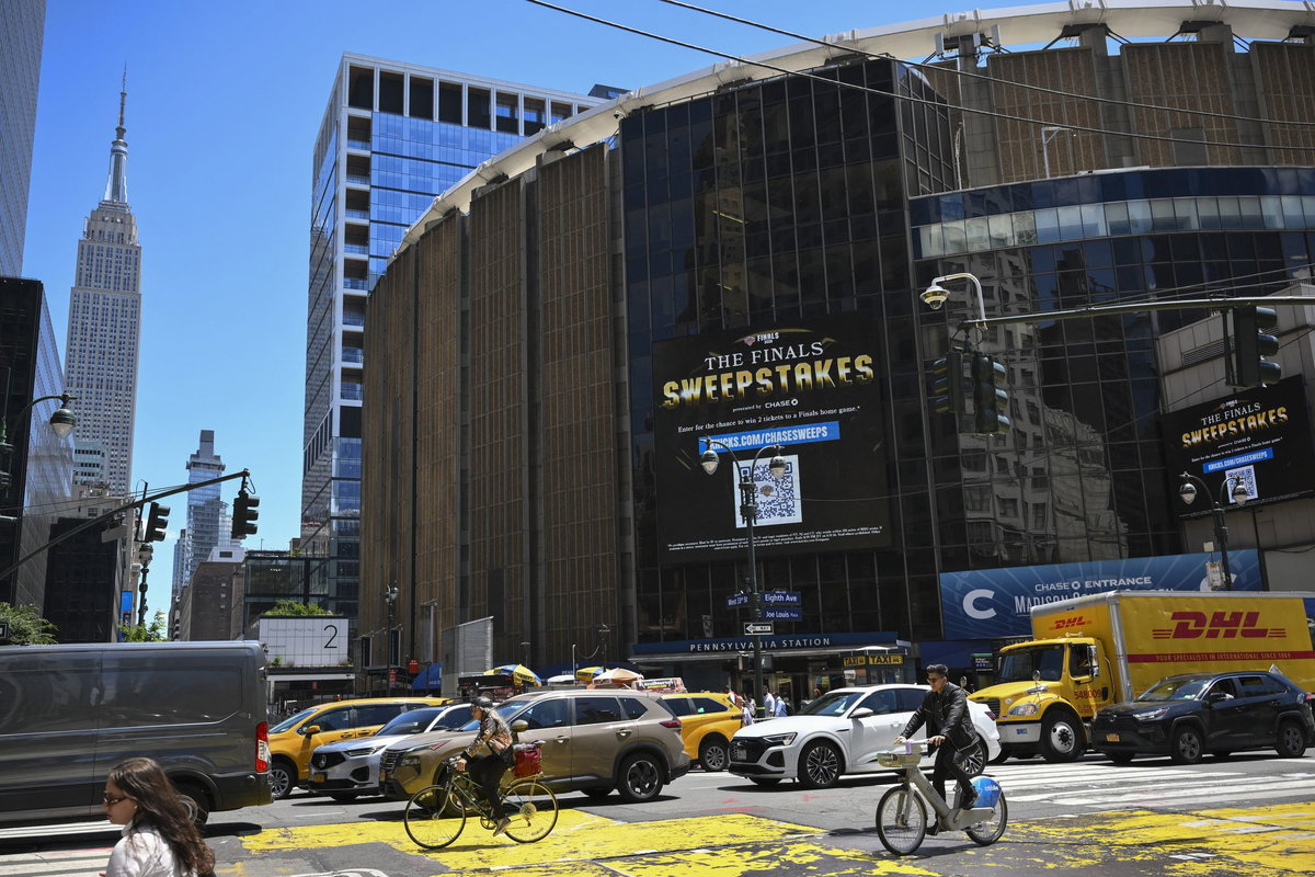 Everything we’re seeing in New York City as Taylor Swift and Travis Kelce’s expected wedding celebrations approach