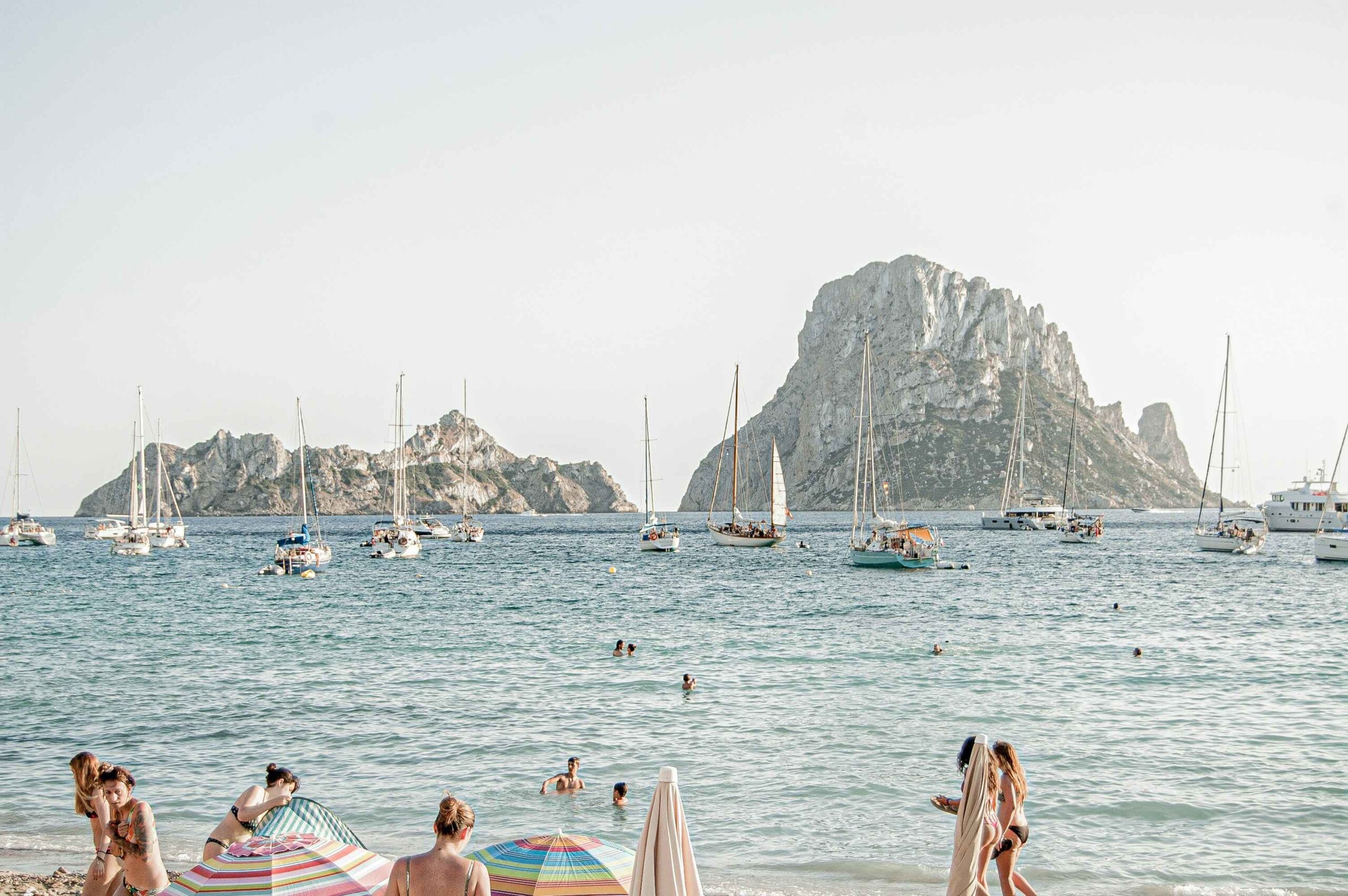 Photo by Ferran Feixas on Unsplash