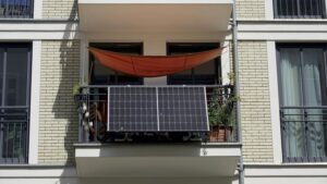 Why New Jersey’s balcony solar bill is a huge deal for renters