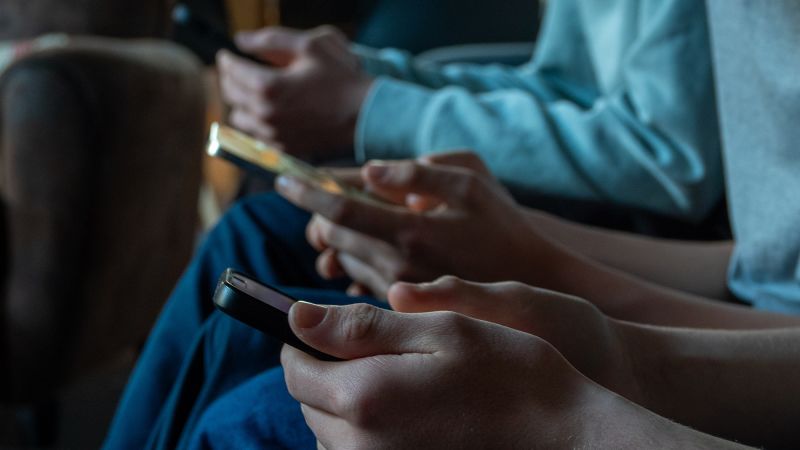 Facebook and Instagram’s ‘addictive design’ may violate European law, EU Commission finds