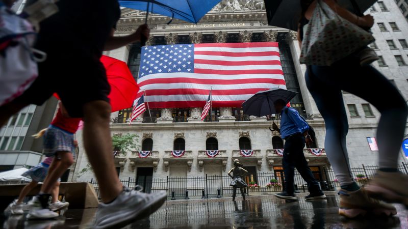 Shorts are back in fashion on Wall Street