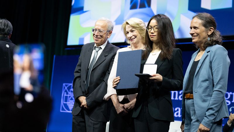 In a first, two Chinese scholars win the Fields Medal – and China is thrilled